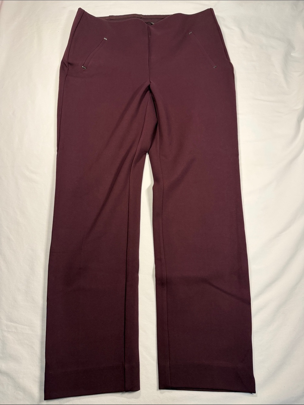 Chico's Woman's 8 So Slimming Juliet Deep Raisin Trim Detail Ankle Knit Pants